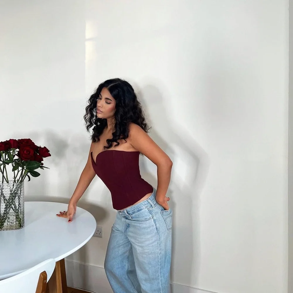 Zara Set - Wine Buttoned Tailored Blazer & Sweetheart Neckline Bustier - Picture 8 of 16